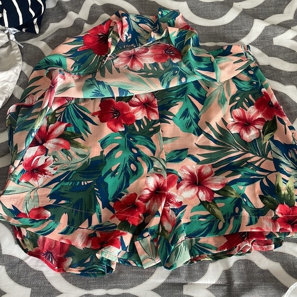 NWT - Lulus Terrifically Tropical Pink Tropical Print Ruffled Skort - Picture 10 of 11